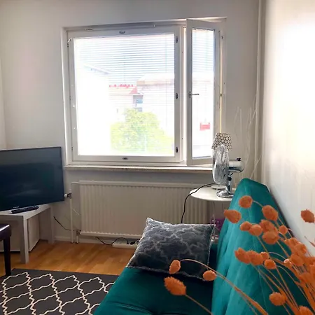 Scandinavian Modern 34 1br Center In Kamppi Tyoemiehenkatu *