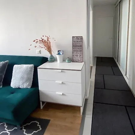 Apartment Scandinavian Modern 34 1br Center In Kamppi Tyoemiehenkatu