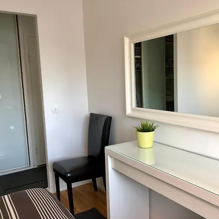 Apartment Scandinavian Modern 34 1br Center In Kamppi Tyoemiehenkatu Helsinki