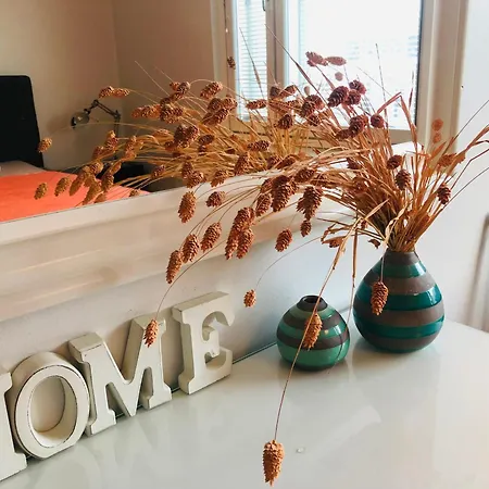 Scandinavian Modern 1br Center Kamppi 2b * Helsinki