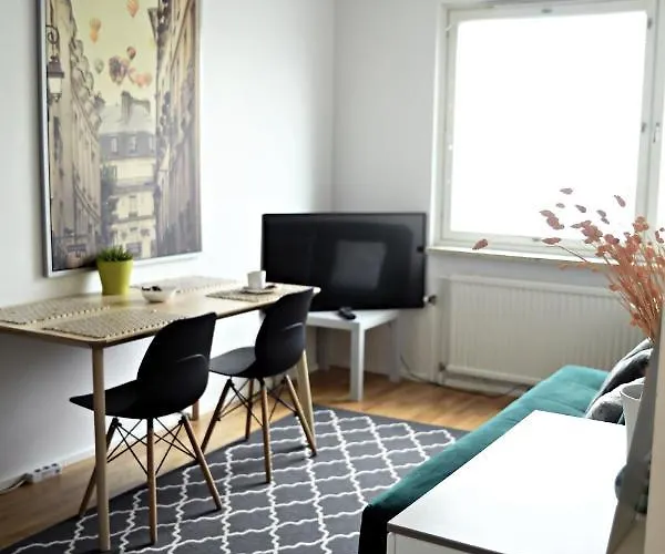 Scandinavian Modern 1br Center Kamppi 2b *